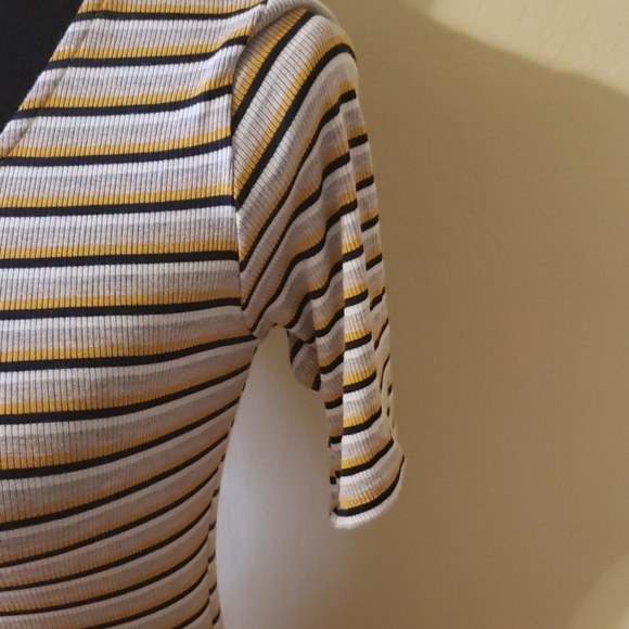 Dress - Picture 5 of 6